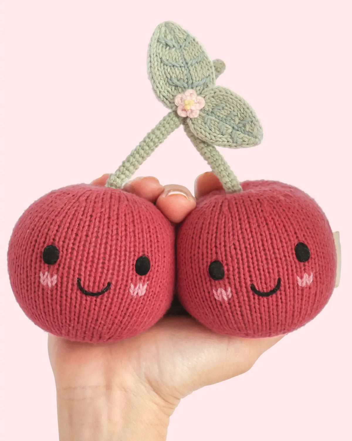 Peluche cerise bébé
