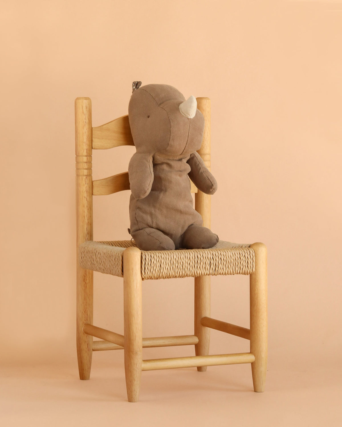Rhino en peluche, moyen - Marron clair