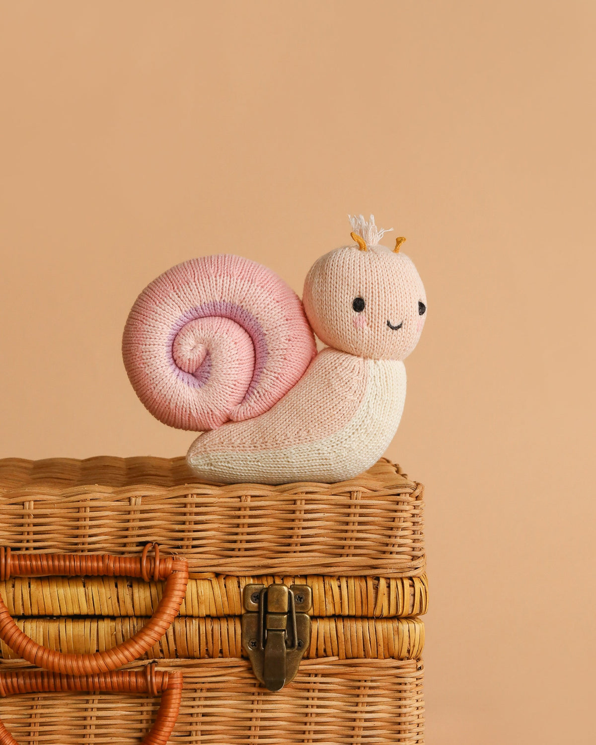Peluche bébé escargot (Pivoine)