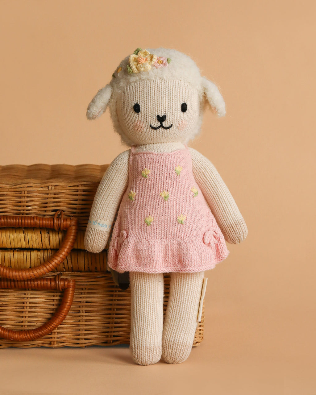 Eleanor l'agneau en peluche