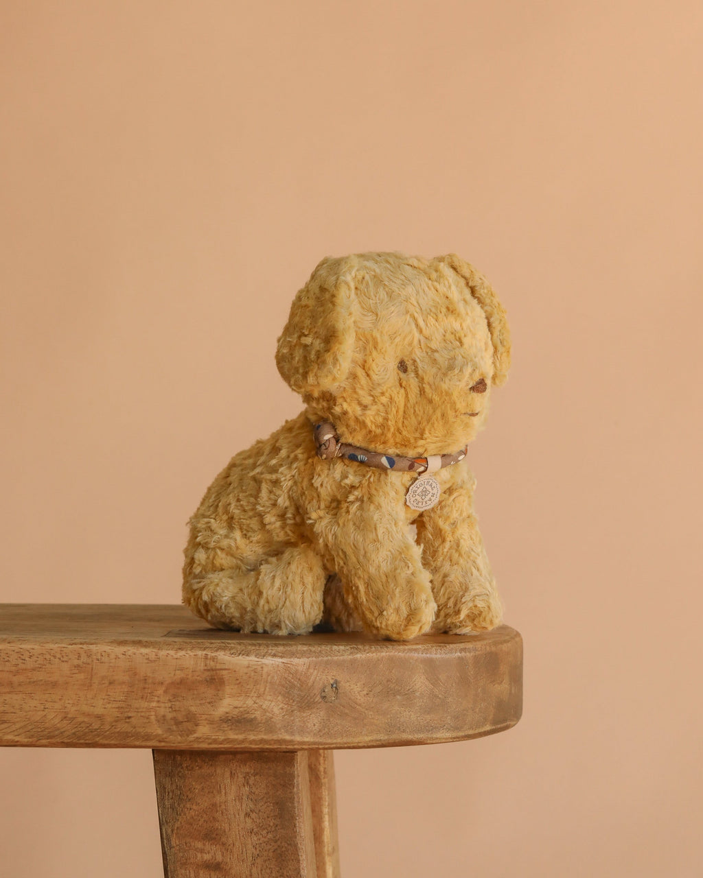 Peluche chiot, petite - Sable doux